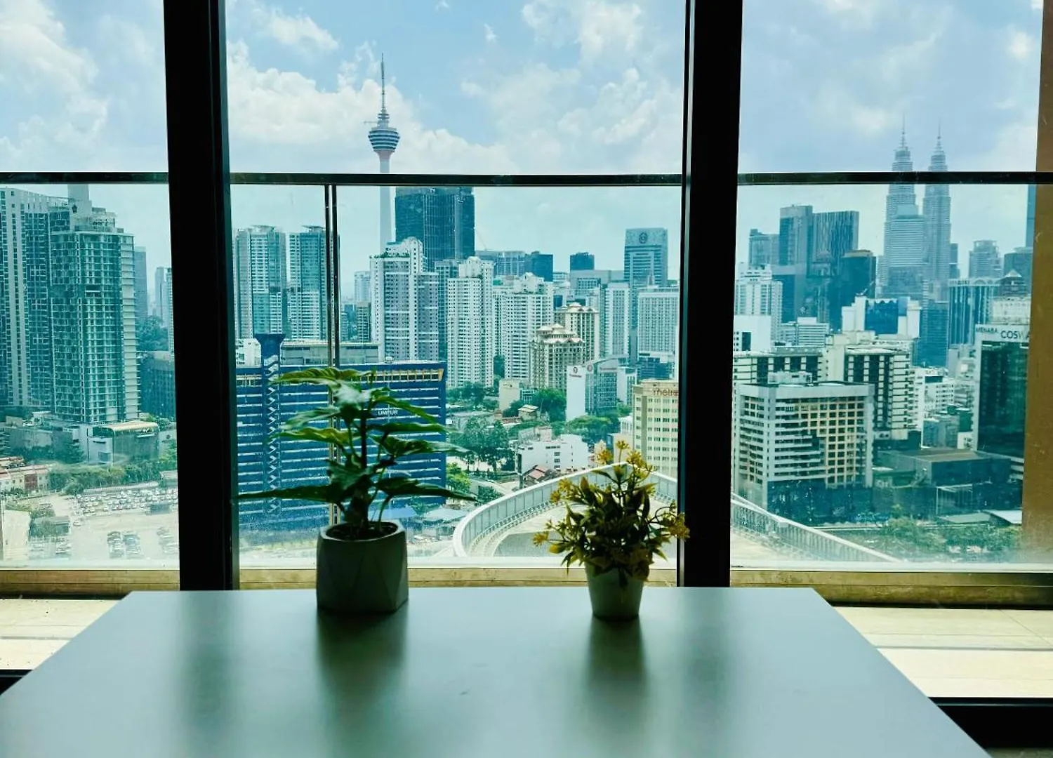 Lucentia Residence By Lalaport Kuala Lumpur Apartment